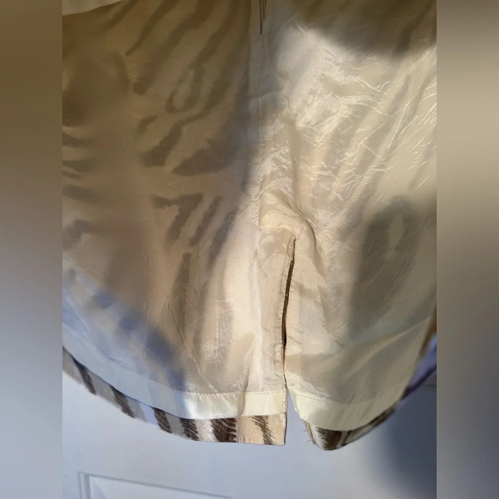 LOFT Ann Taylor Tiger Print Silk Cotton Blend Tan Cream White Skirt women size 4